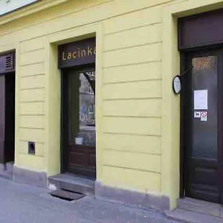Ricardos Old Town For 6 Persons