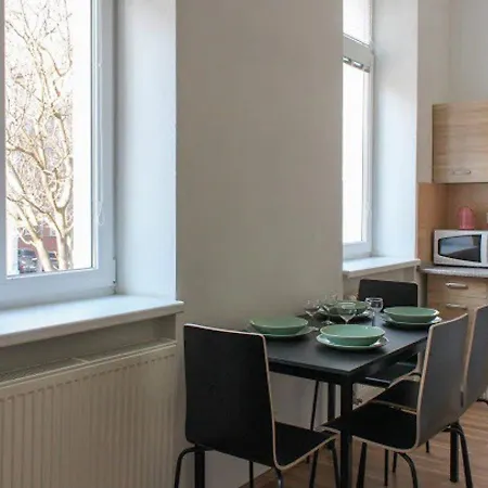 Ricardos Old Town For 6 Persons Апартаменты *